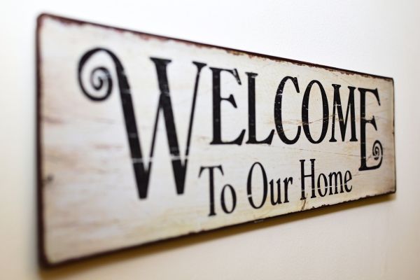 welcome-to-our-home-1205888_1280-dbc34789 image